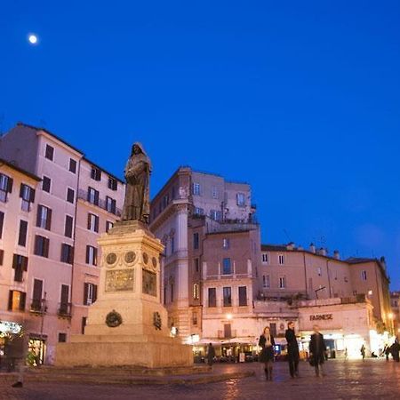 Casa Vacanze Campo De' Fiori 로마 외부 사진
